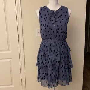 Banana republic polka dots pleated dress